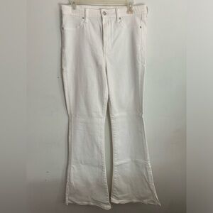 White American Eagle flare jeans